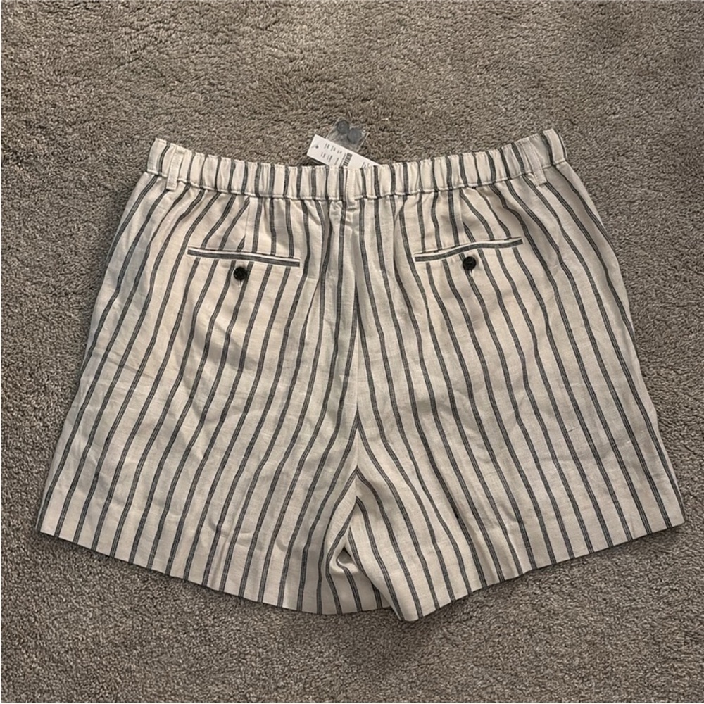 🩶 {PRICE FIRM} J. Crew 6” Harbor Short in Striped Linen - Picture 8 of 8